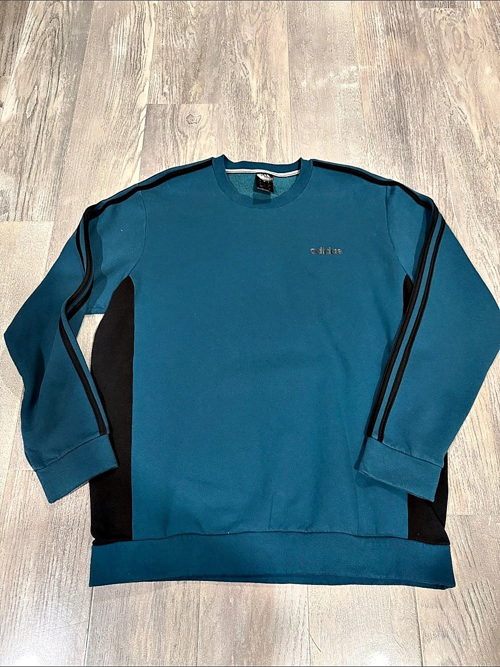 adidas Color Block Crewneck Sweatshirt in Blue & Black Like New